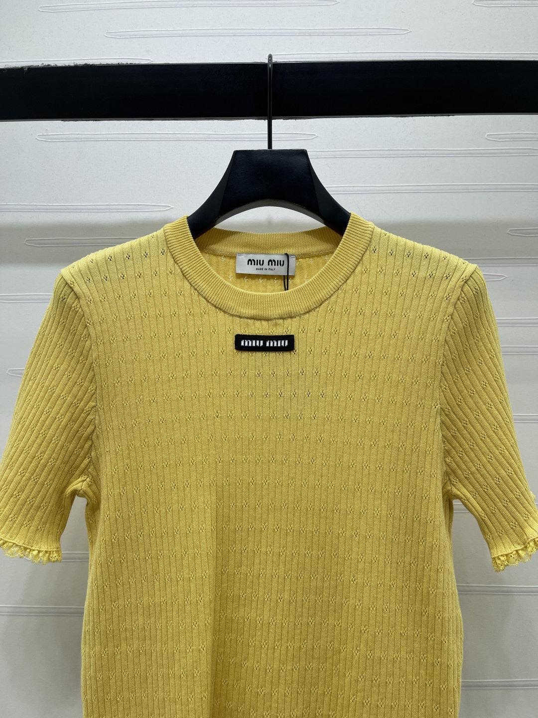 Women's short sleeves